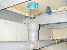 ドレン管や通気部の防虫網等の確認画像